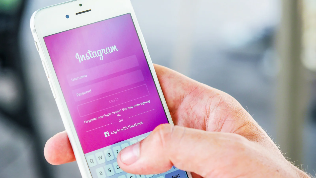 instagram earn money online passive income