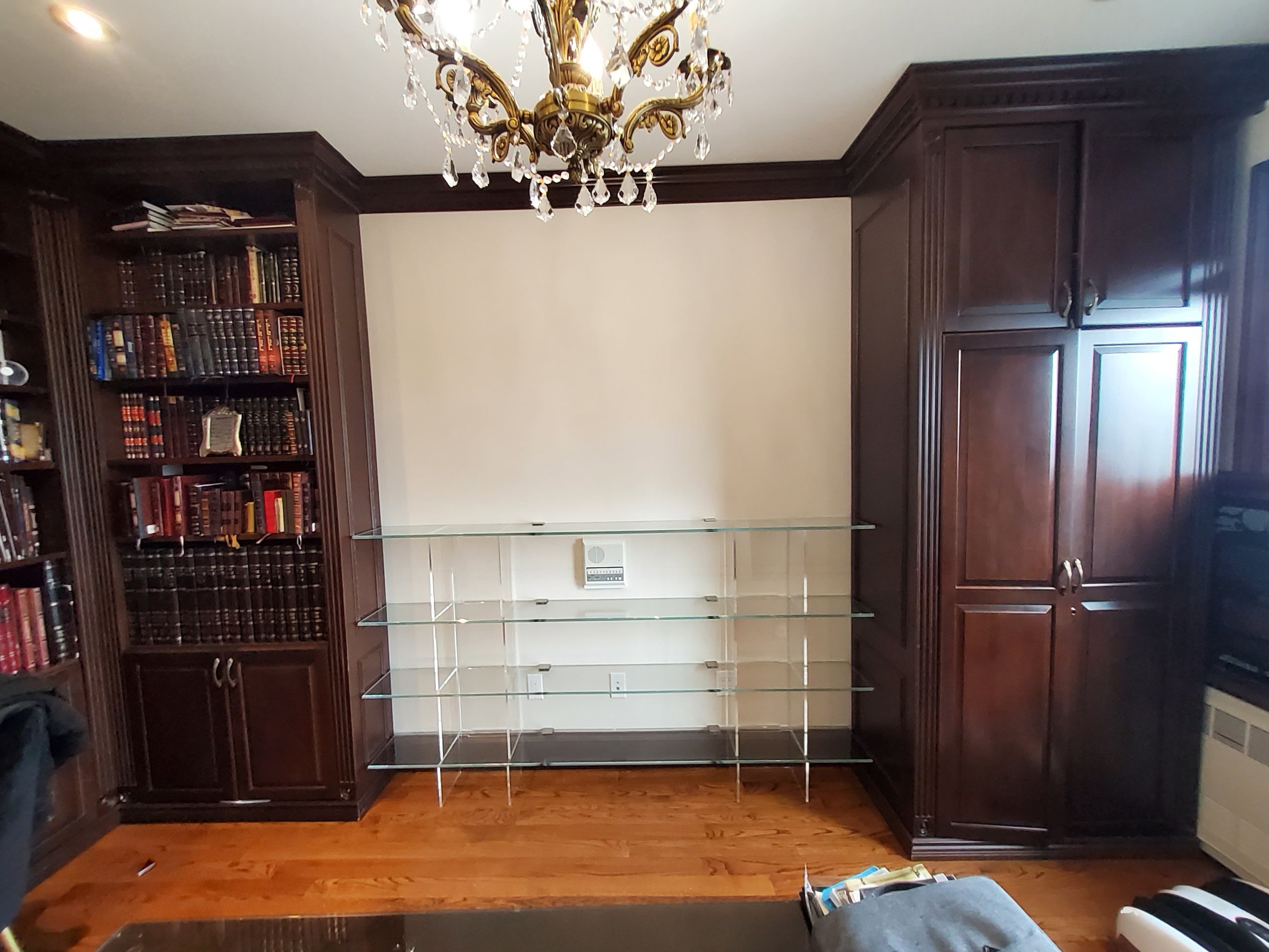 כוננית זכוכית UltraClear