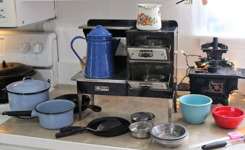 1950's Little Lady Kids Toy Electric Oven - Double Layered