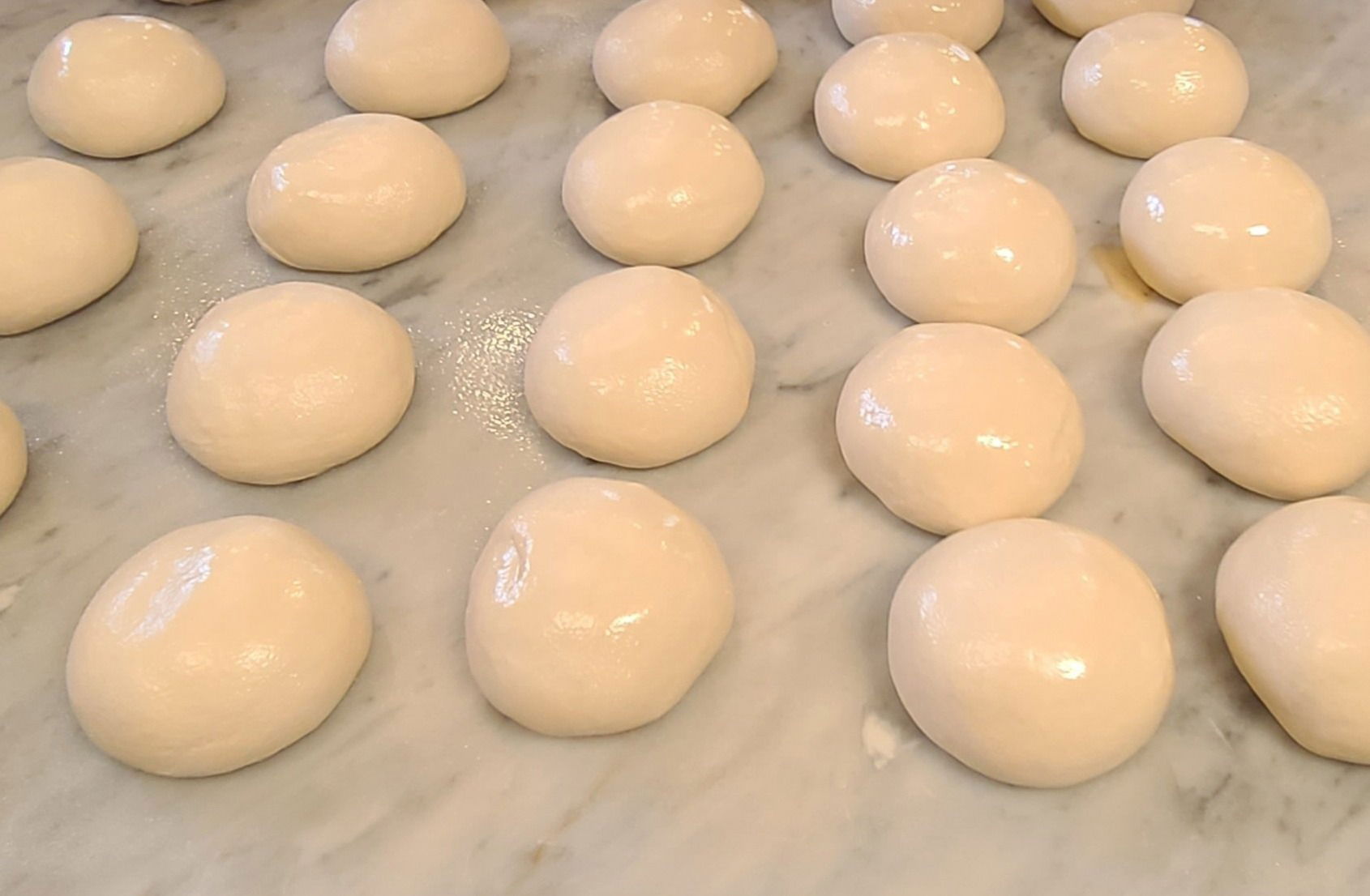 Does your dough smell like alcohol?