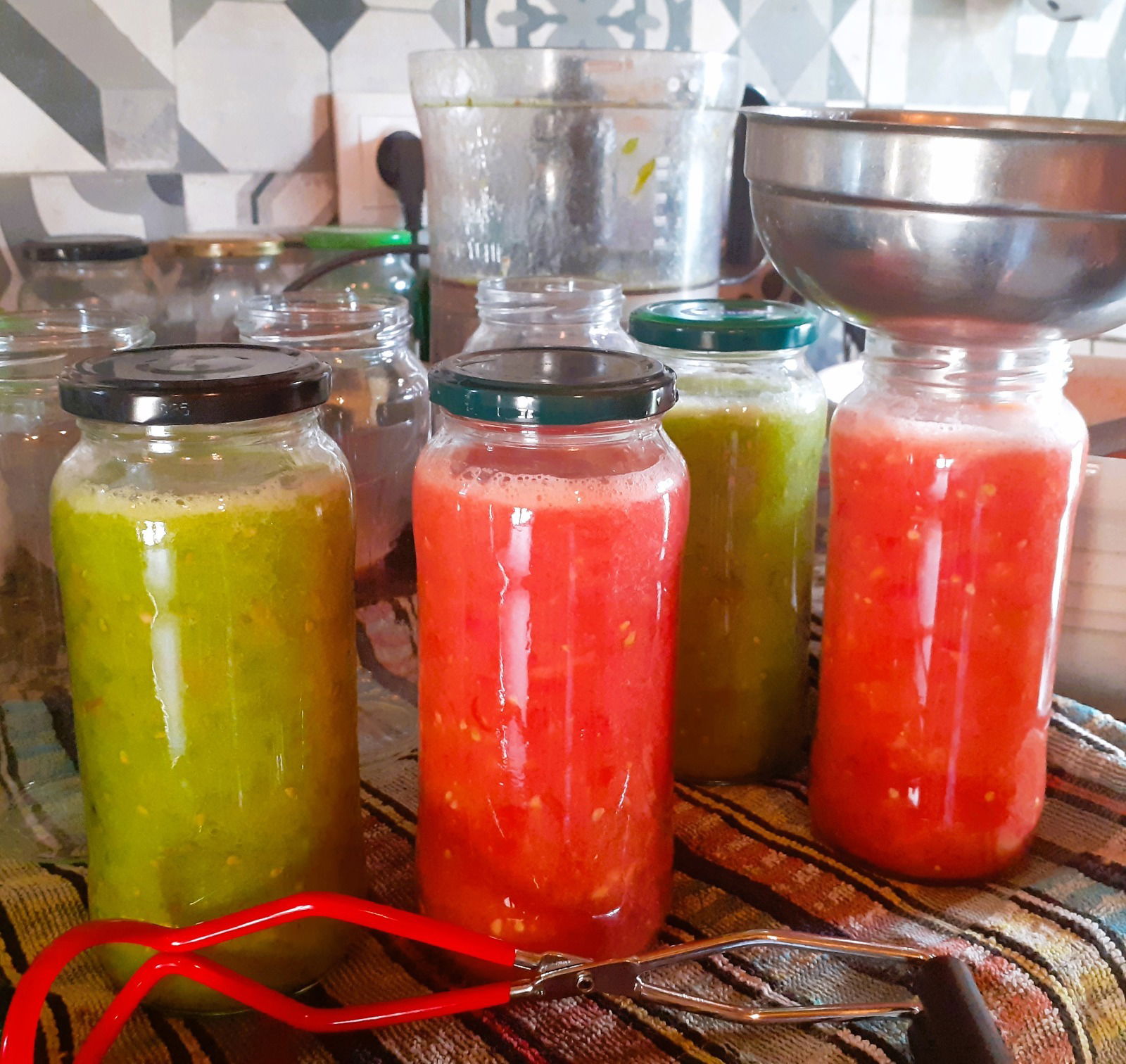 Aguas Frescas. ~D~  Inspired recipes, Projects to try, Mason jars