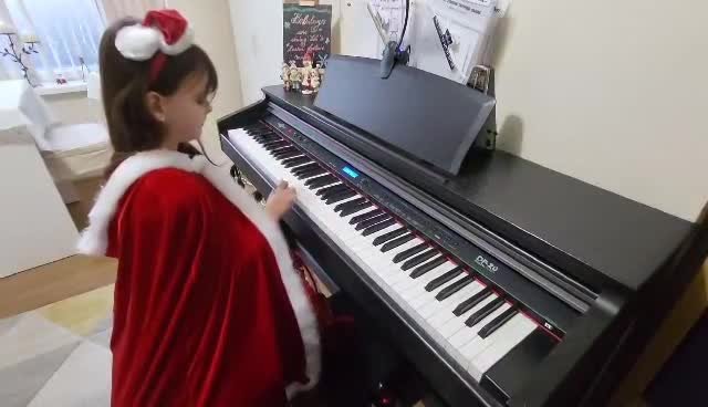  EVA-FIRST PLACE EXCELLENCE- NATIONAL AND INTERNATIONAL PIANO CONTEST : COLINDA COPIILOR,DEC 2023 thumbnail