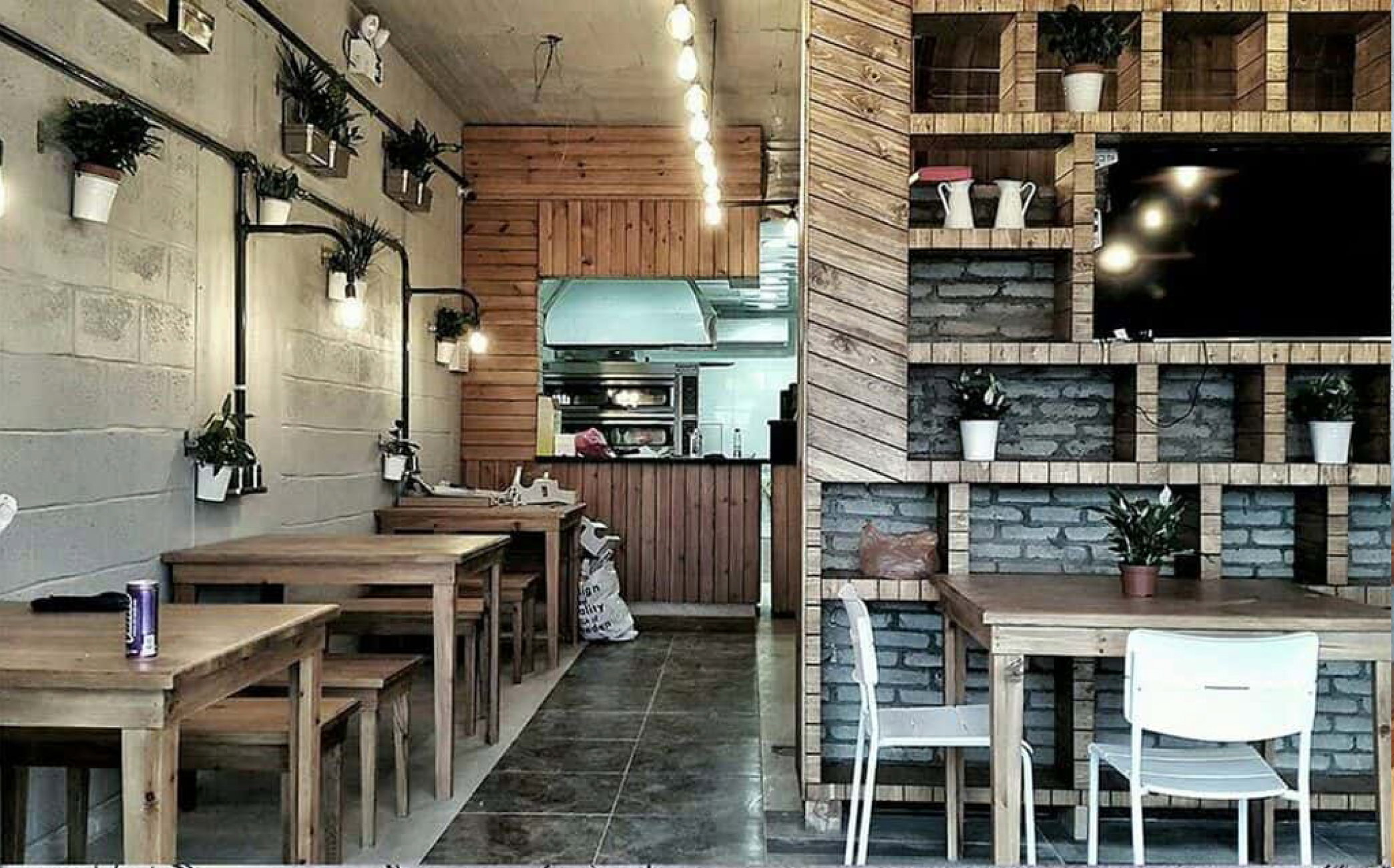 مطعم ليزوان للبيتزا والمعكرونة