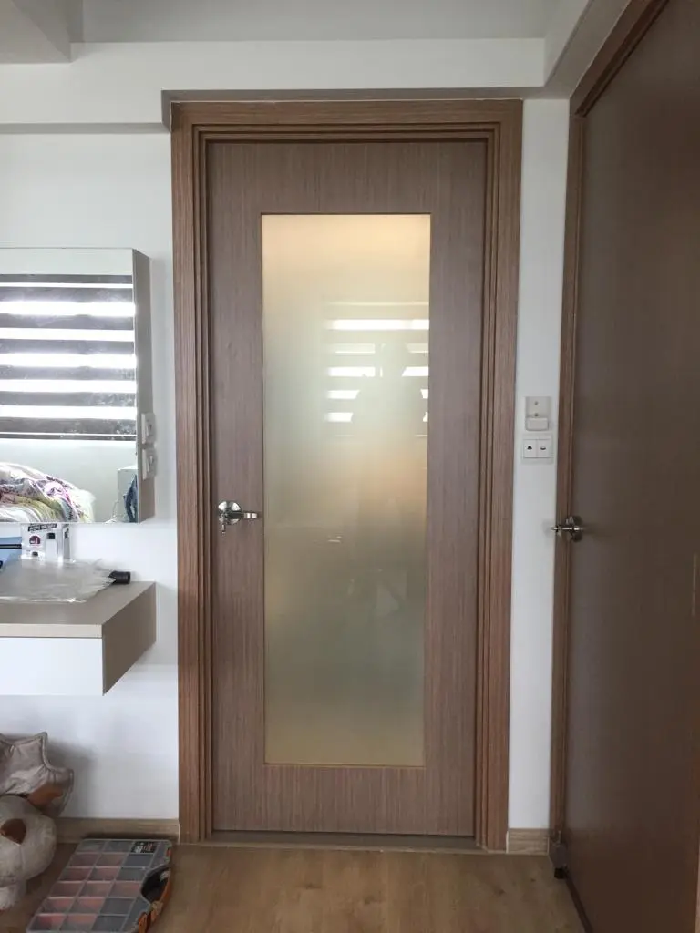 DOORS WITH SPECIAL CONSTRUCTION FOR GLASS