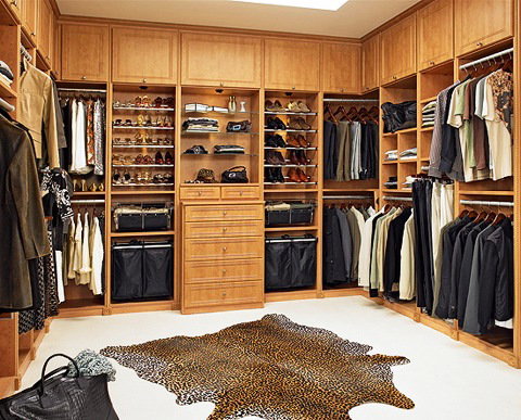 CLOSETS OF SPECIAL DIMENSIONS