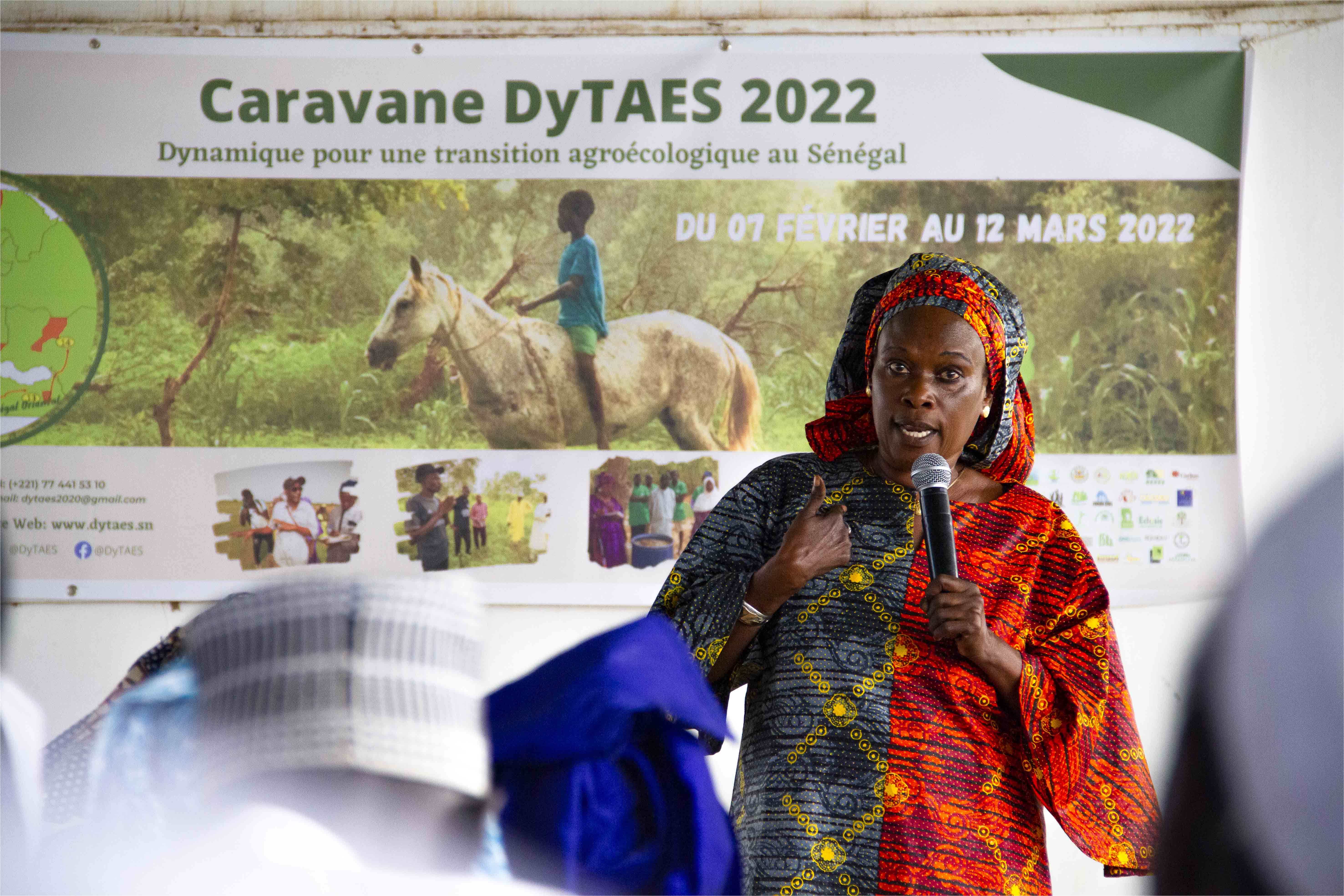 De nouveau sur les routes