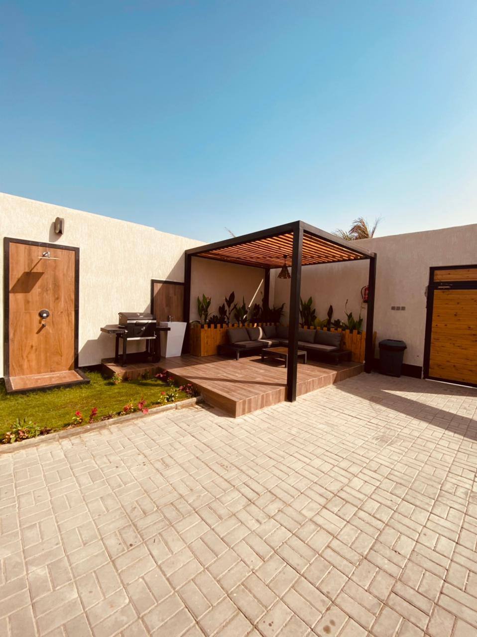 Chalet with water games