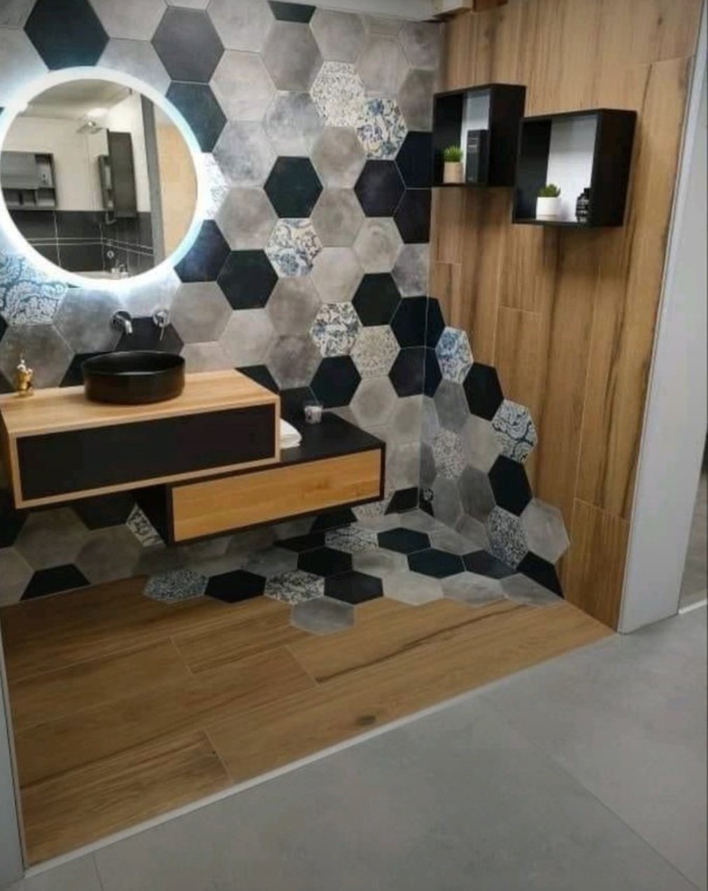 Fürdőszoba design hexagon csempével