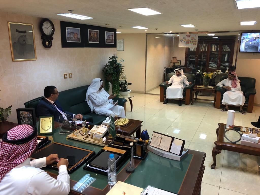 Participation of community leaders in discussing hospital strategy