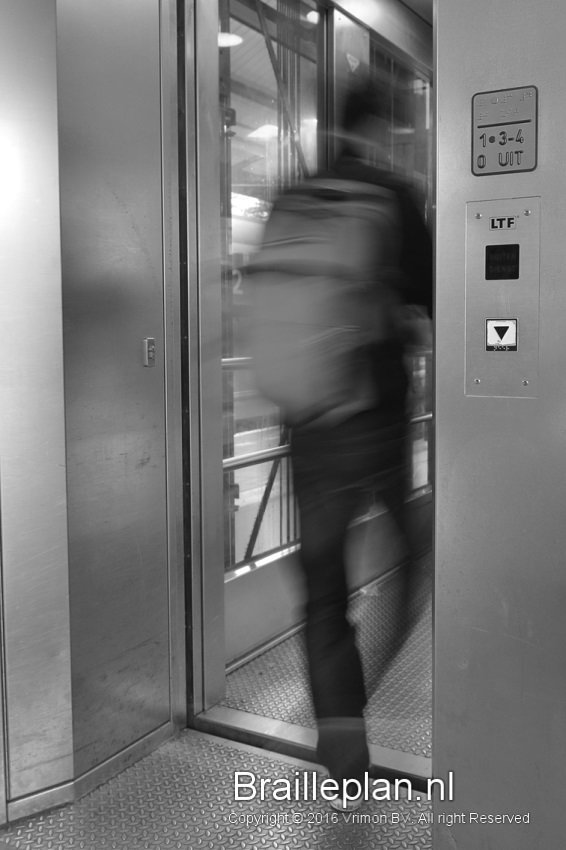 ProRail braille elevator sign