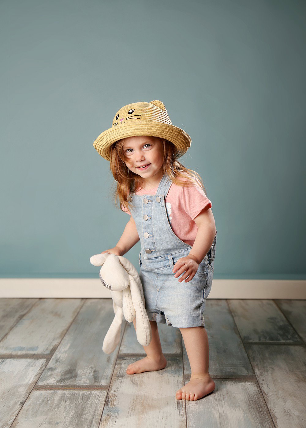 Fun and beautiful moments of childhood and family interaction!