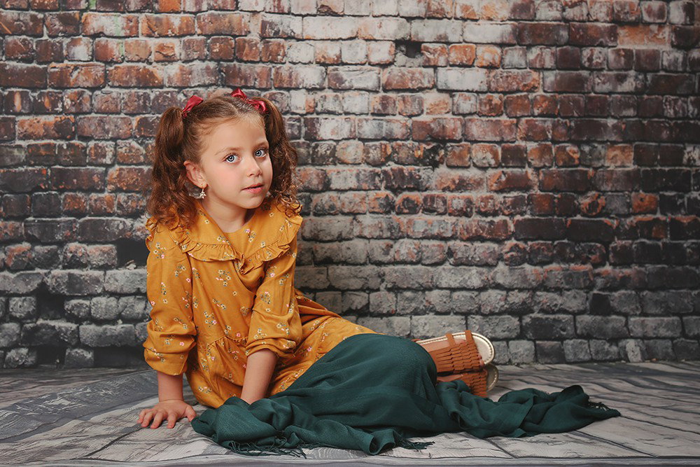 Fun and beautiful moments of childhood and family interaction!