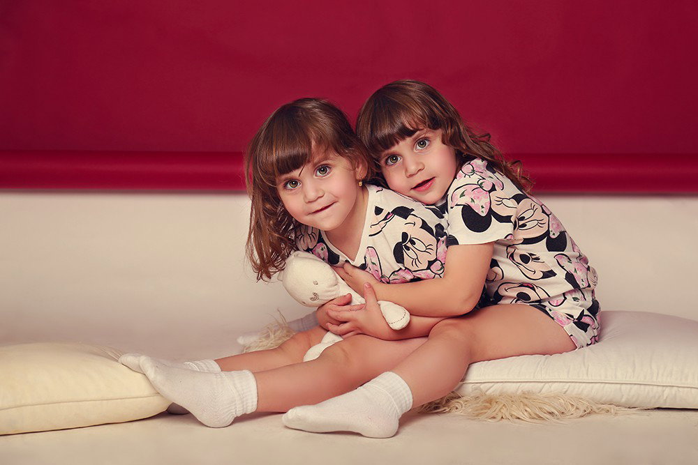 Fun and beautiful moments of childhood and family interaction!