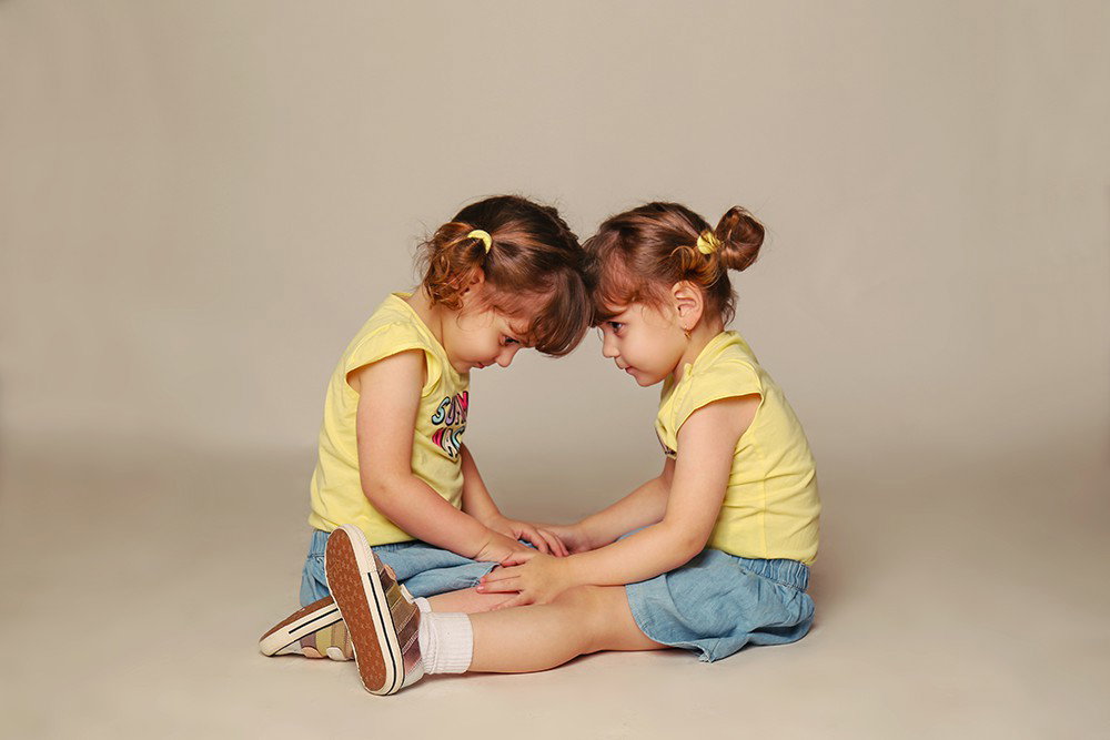 Fun and beautiful moments of childhood and family interaction!