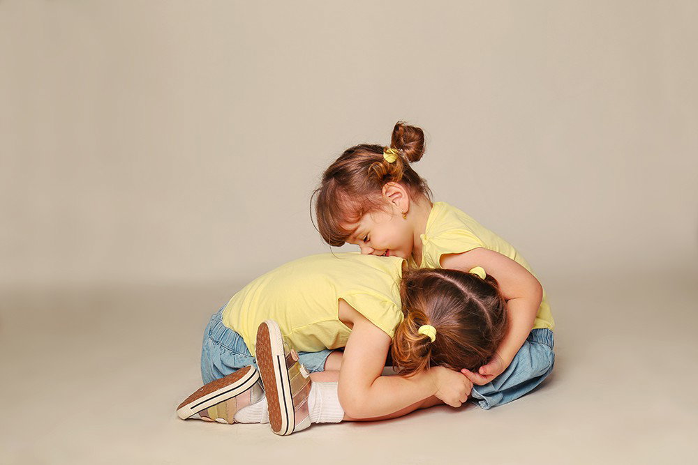 Fun and beautiful moments of childhood and family interaction!