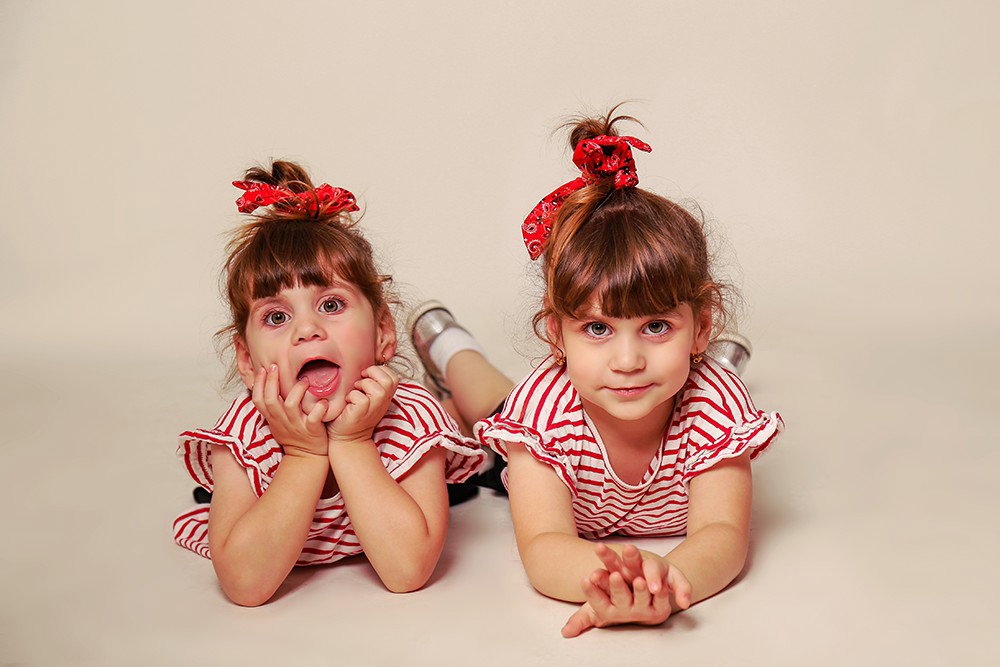 Fun and beautiful moments of childhood and family interaction!