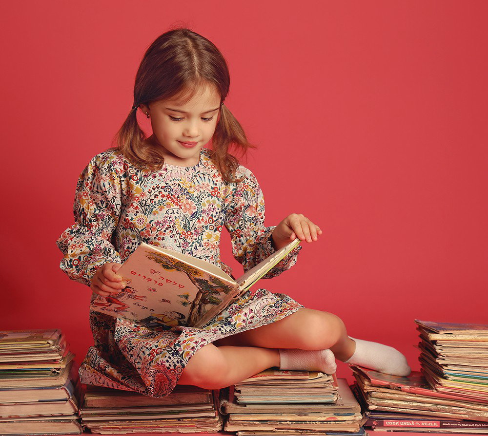 Fun and beautiful moments of childhood and family interaction!