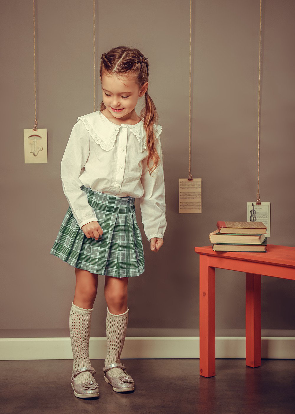 Fun and beautiful moments of childhood and family interaction!