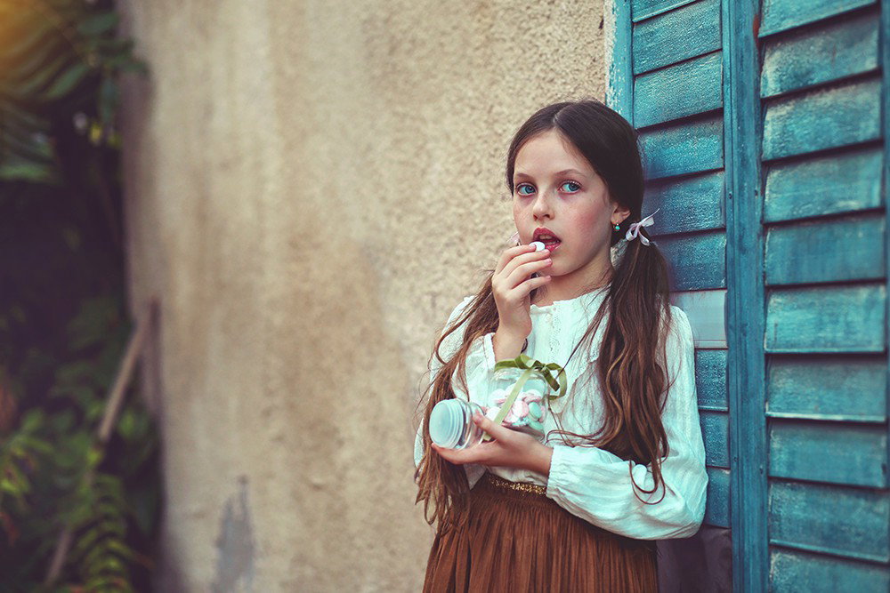 Fun and beautiful moments of childhood and family interaction!