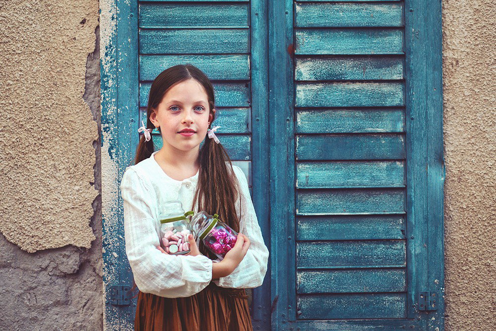 Fun and beautiful moments of childhood and family interaction!