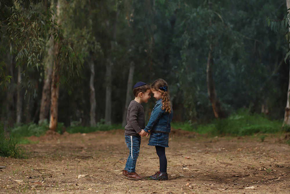 Fun and beautiful moments of childhood and family interaction!