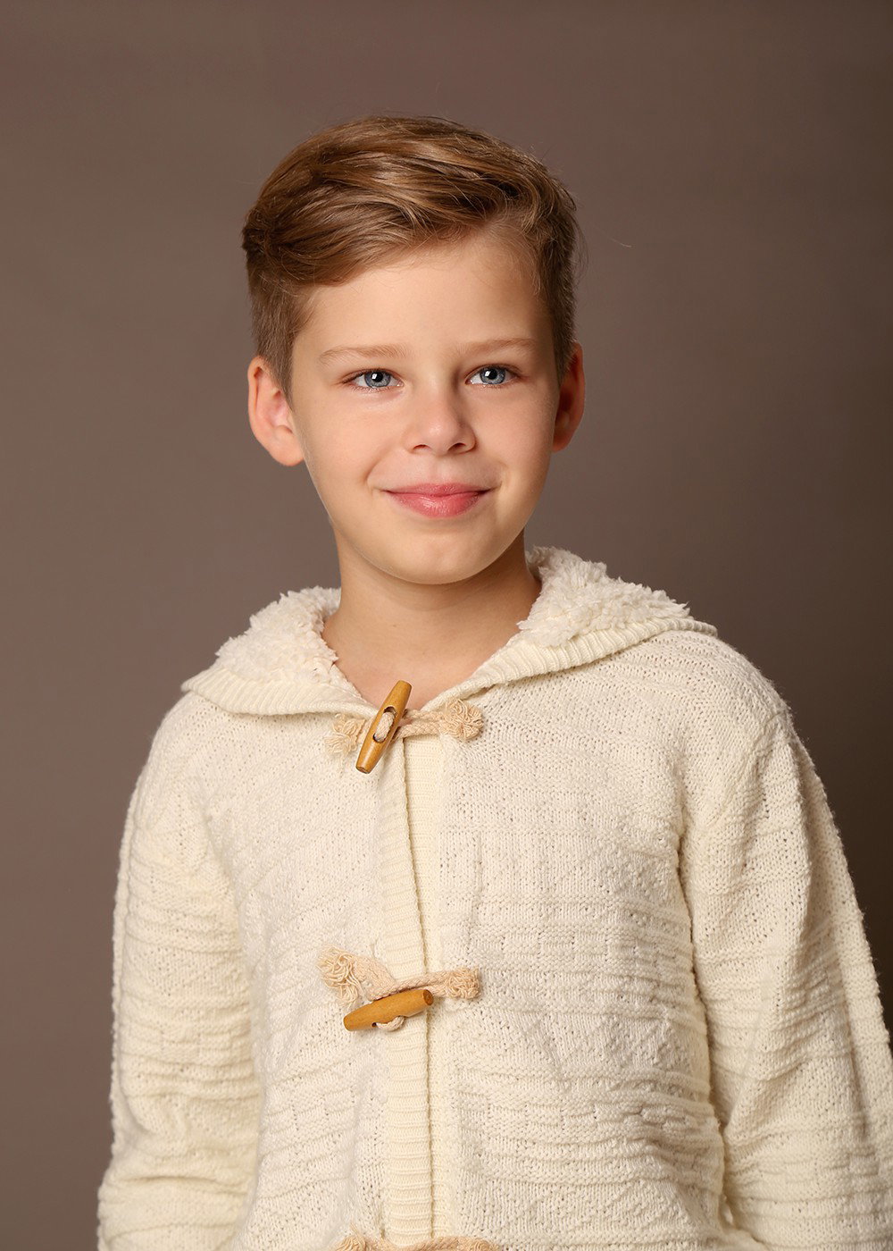 Fun and beautiful moments of childhood and family interaction!