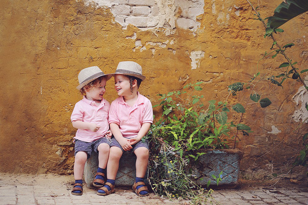 Fun and beautiful moments of childhood and family interaction!