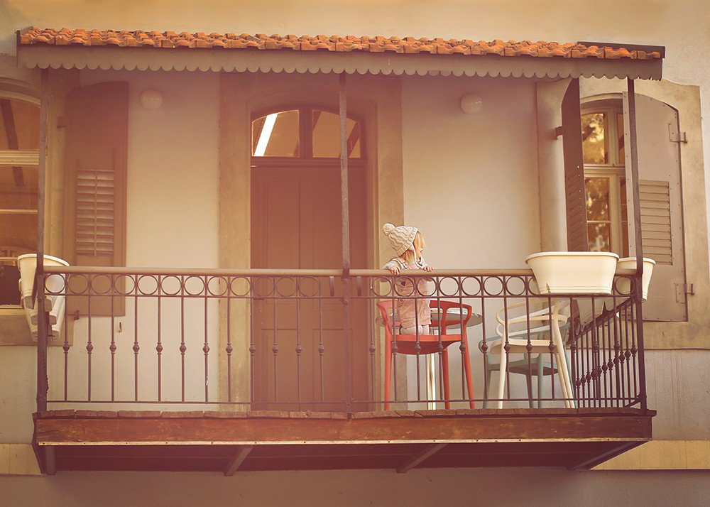 Fun and beautiful moments of childhood and family interaction!