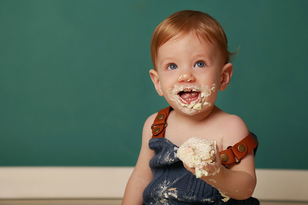 What an amazing age for photos! First birthday - how could you not, a celebration?! Recommended with cake.