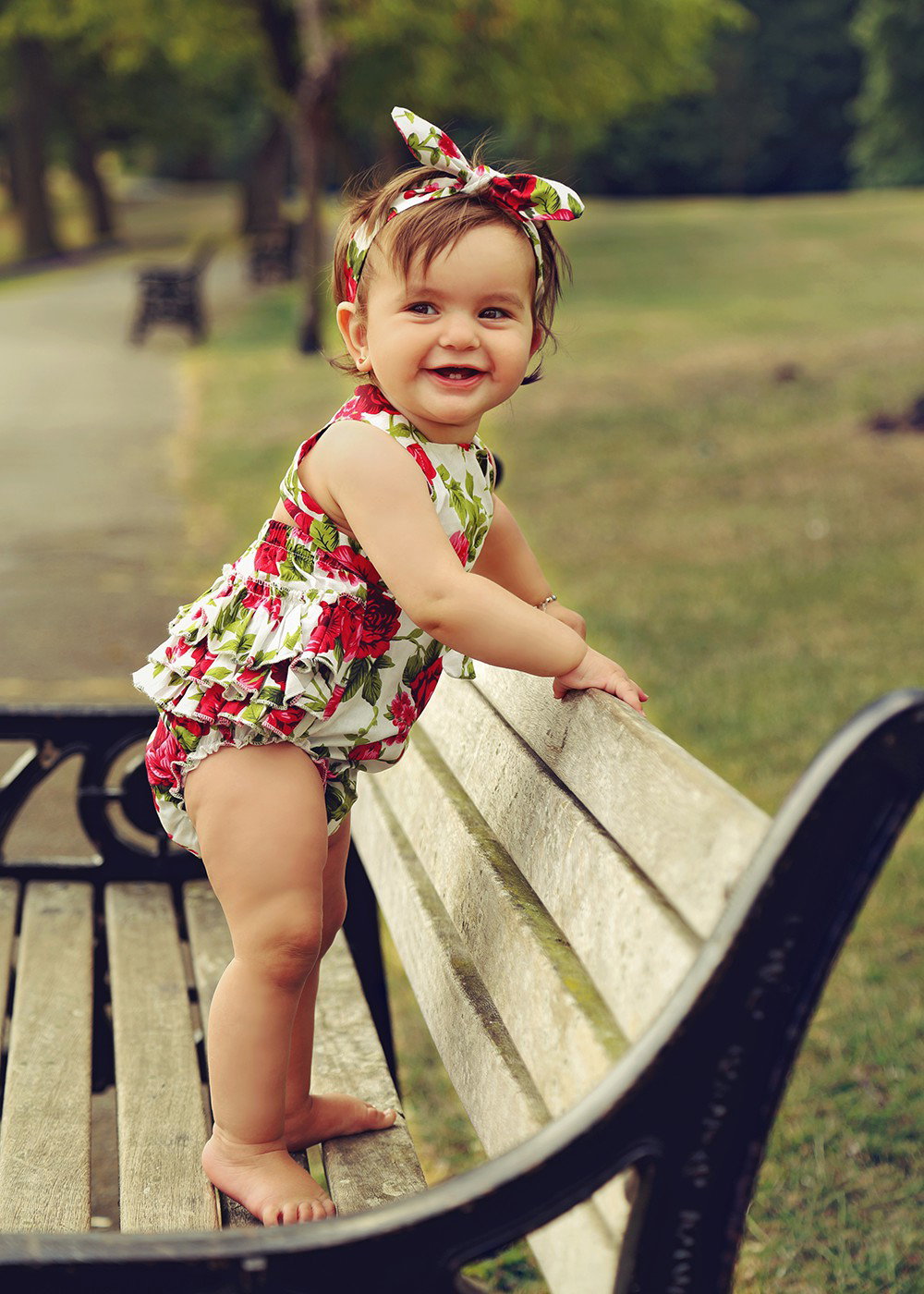 What an amazing age for photos! First birthday - how could you not, a celebration?! Recommended with cake.