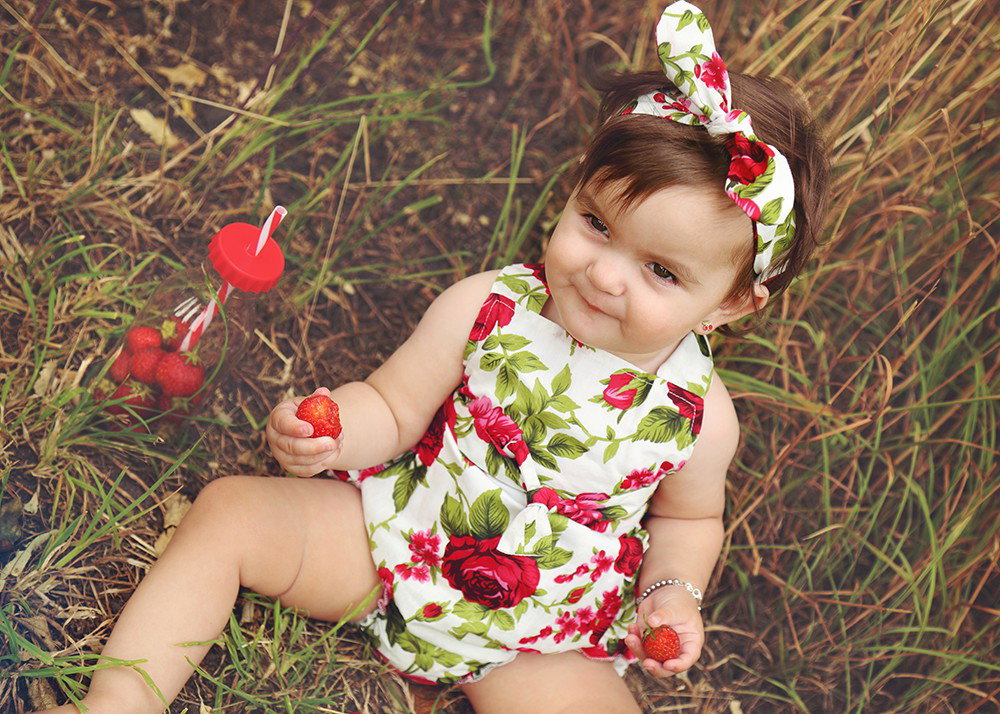 What an amazing age for photos! First birthday - how could you not, a celebration?! Recommended with cake.
