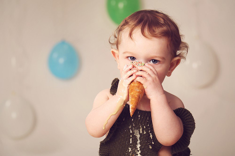 What an amazing age for photos! First birthday - how could you not, a celebration?! Recommended with cake.