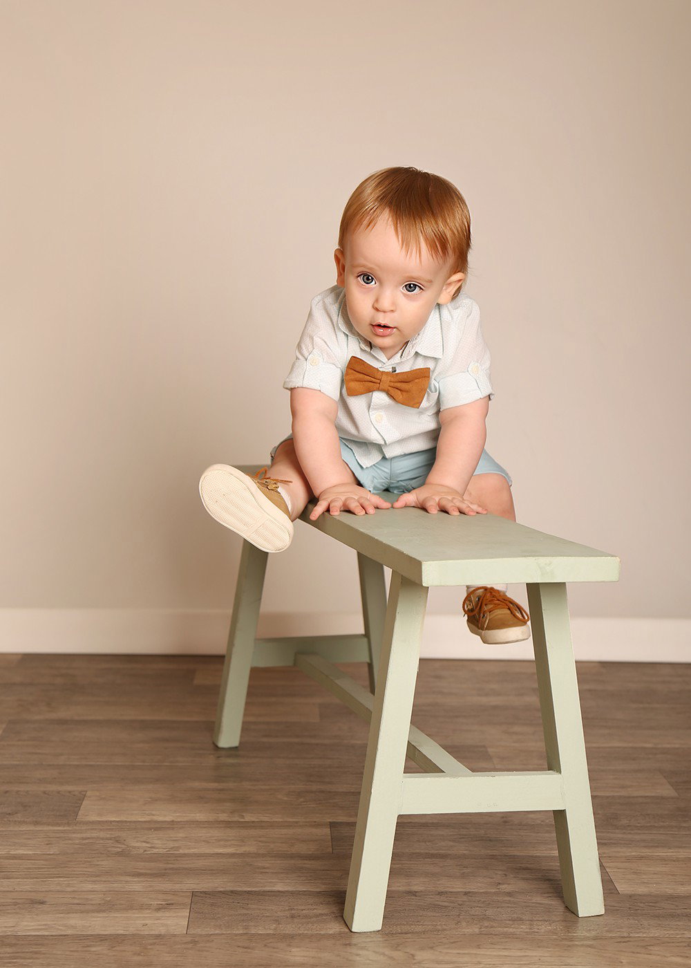 What an amazing age for photos! First birthday - how could you not, a celebration?! Recommended with cake.