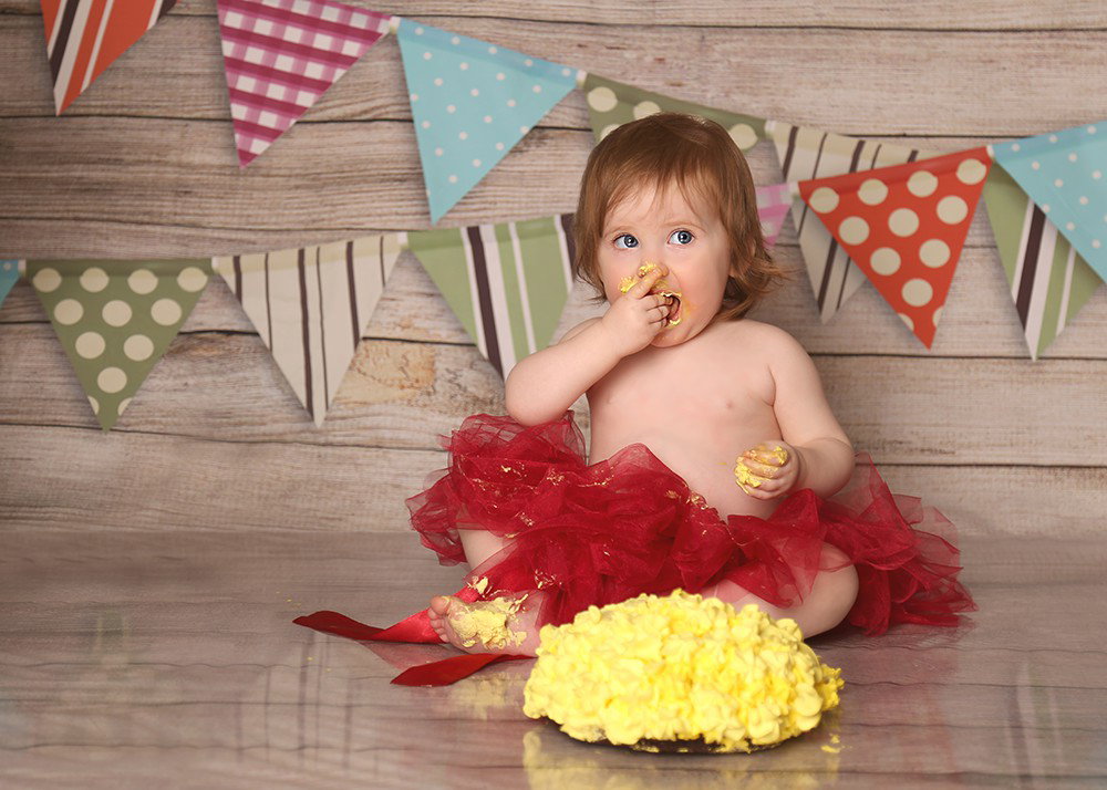 What an amazing age for photos! First birthday - how could you not, a celebration?! Recommended with cake.