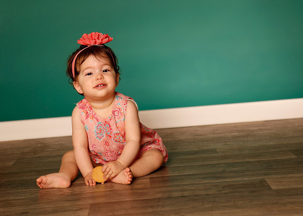 What an amazing age for photos! First birthday - how could you not, a celebration?! Recommended with cake.