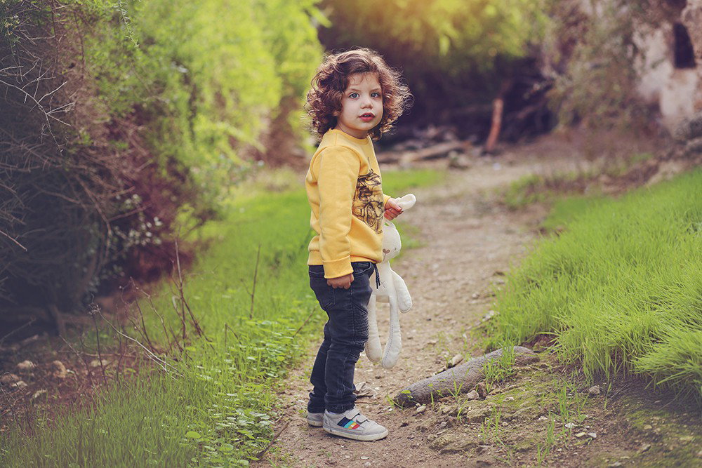 Age 3 how exciting! The moment when the little one turns into a little gerber, is told. And the hair?! At least we will have pictures as a souvenir.
