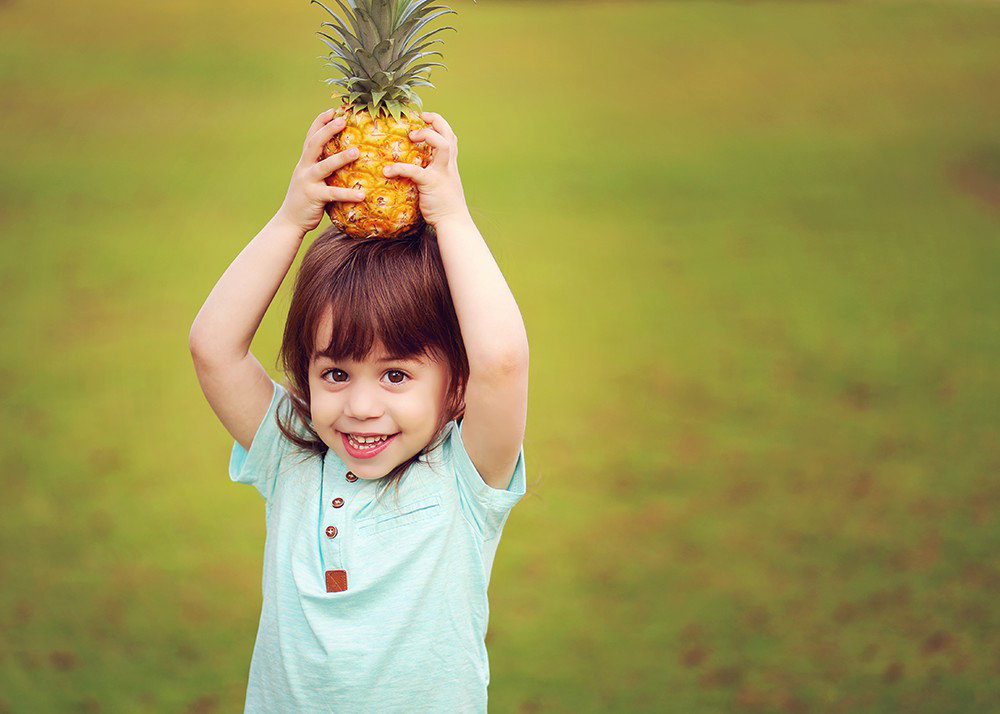 Age 3 how exciting! The moment when the little one turns into a little gerber, is told. And the hair?! At least we will have pictures as a souvenir.