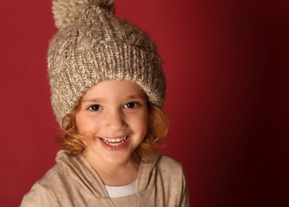 Age 3 how exciting! The moment when the little one turns into a little gerber, is told. And the hair?! At least we will have pictures as a souvenir.