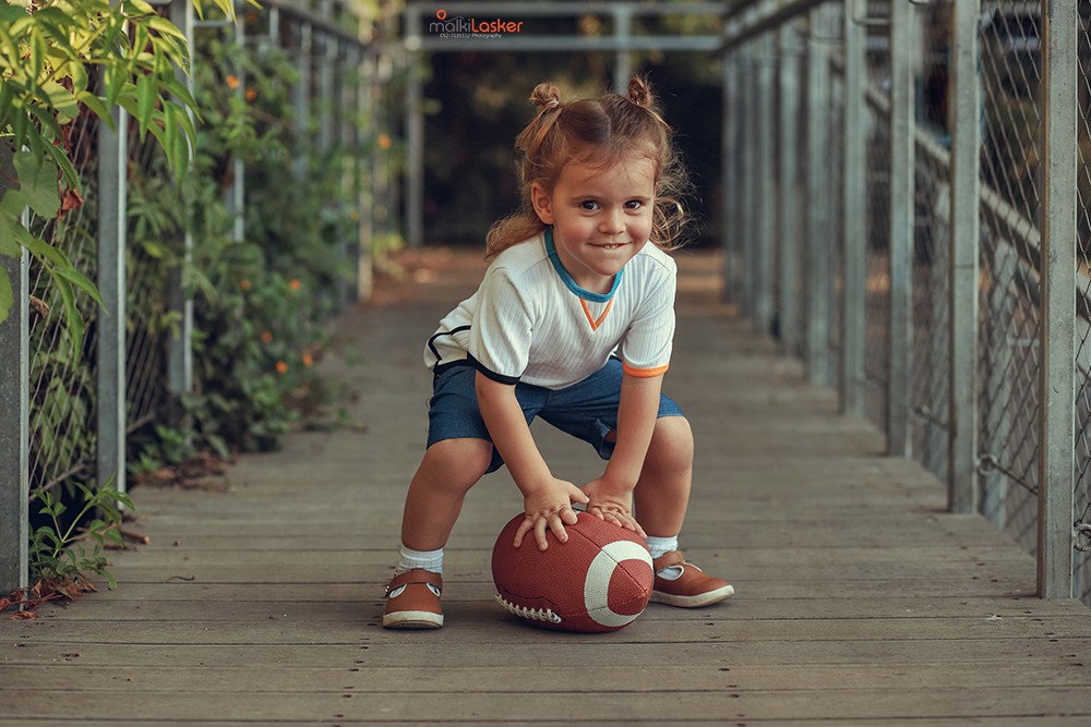 Age 3 how exciting! The moment when the little one turns into a little gerber, is told. And the hair?! At least we will have pictures as a souvenir.