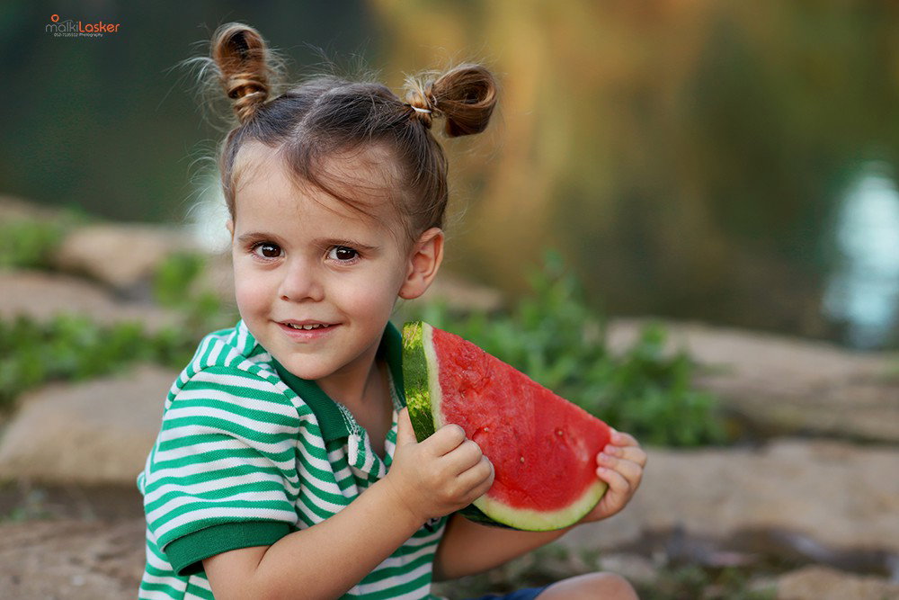 Age 3 how exciting! The moment when the little one turns into a little gerber, is told. And the hair?! At least we will have pictures as a souvenir.