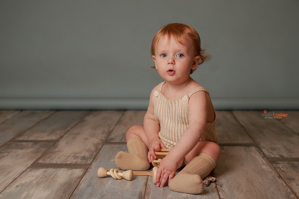 What an amazing age for photos! First birthday - how could you not, a celebration?! Recommended with cake.