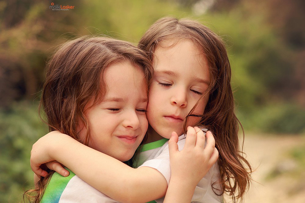 Age 3 how exciting! The moment when the little one turns into a little gerber, is told. And the hair?! At least we will have pictures as a souvenir.