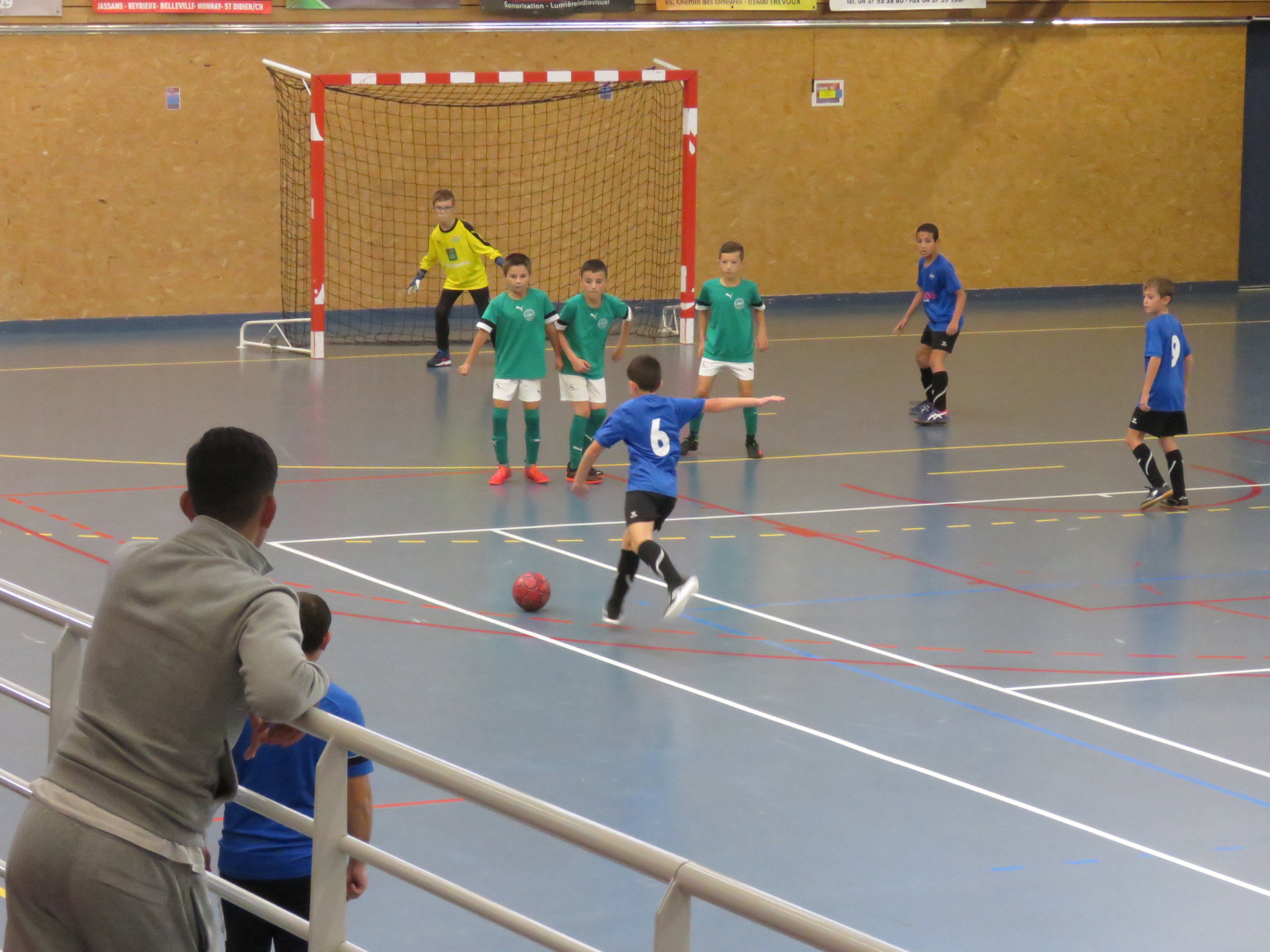 U11
