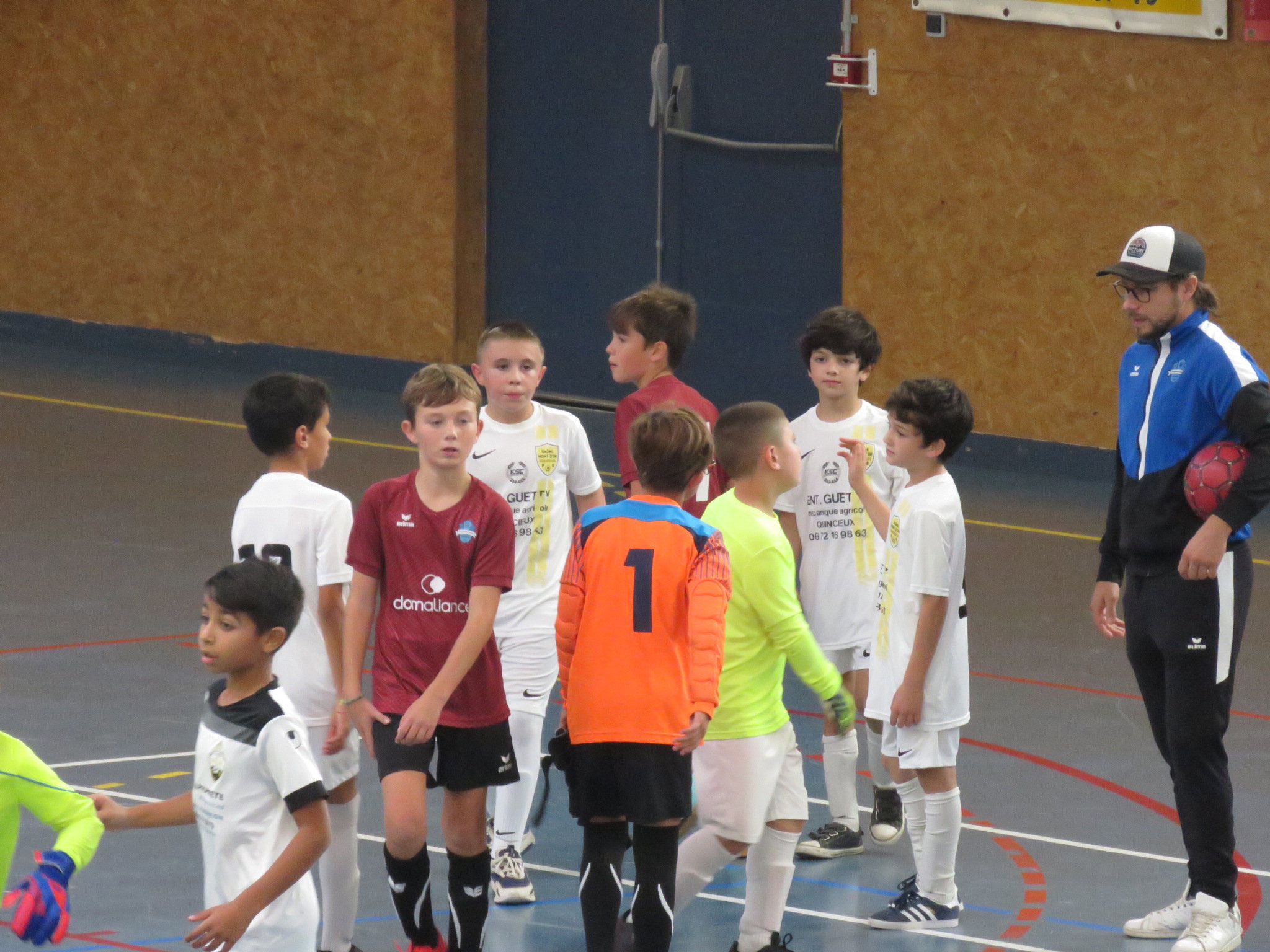 U11