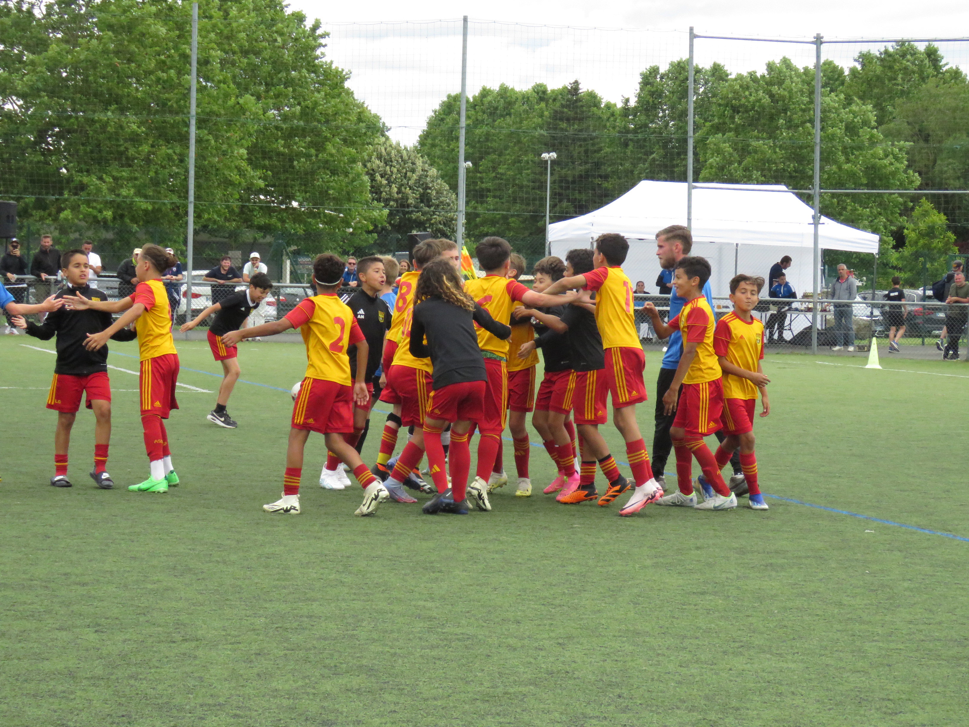 TOURNOI U10 et U11