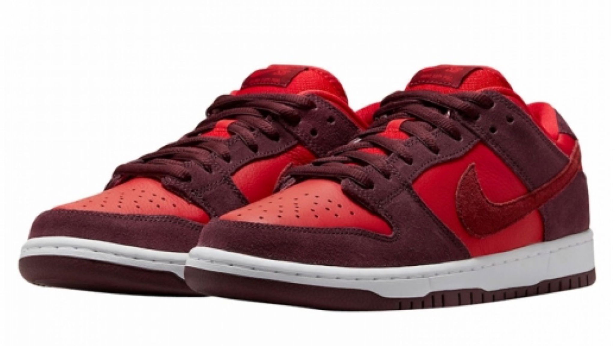 Nike SB Dunk Low Cherry 27㎝　レッド Nike SB Dunk Low Pro Cherry - Snake Shoes - Український