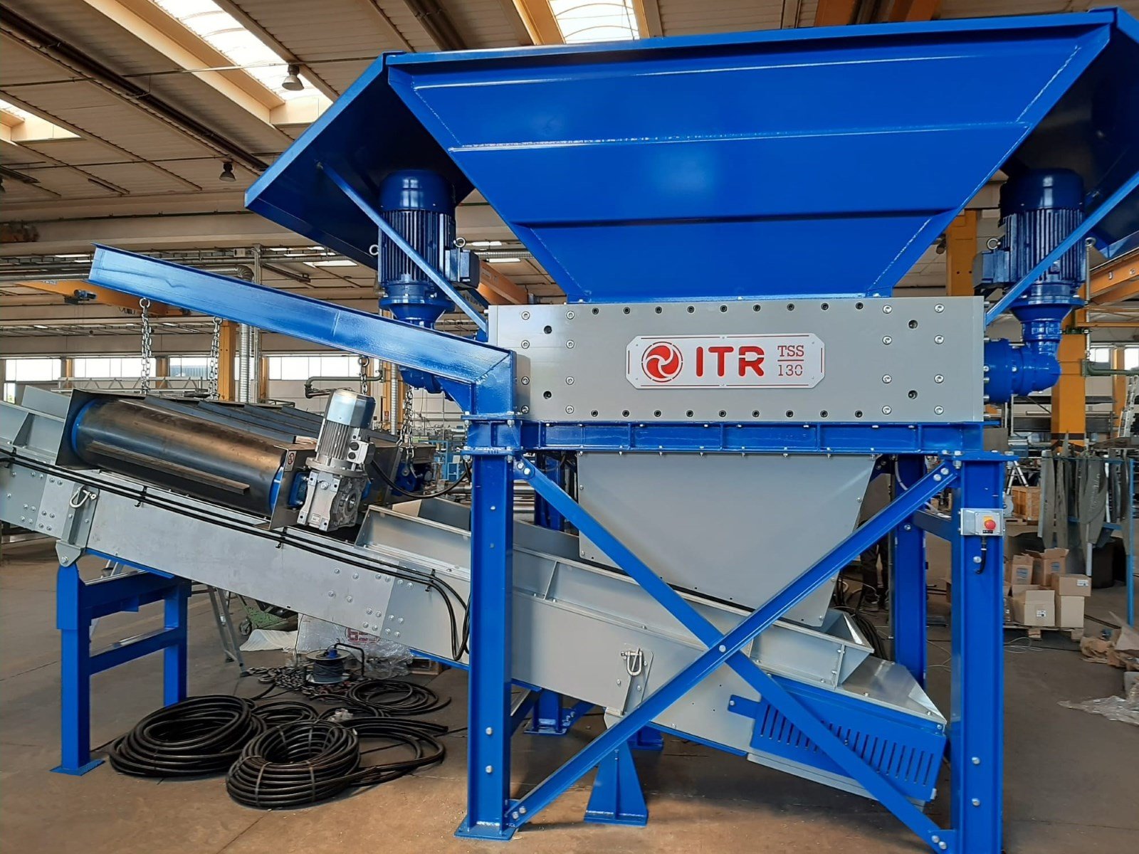Dual Shaft Shredding Machines – ITR TSS