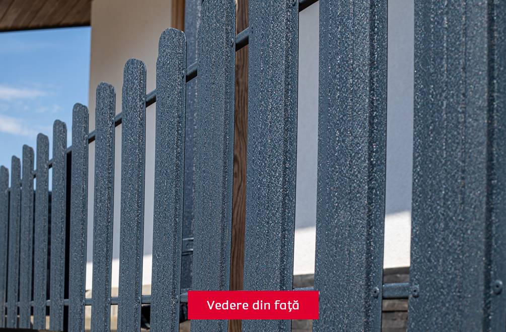 Metal slatted fences
