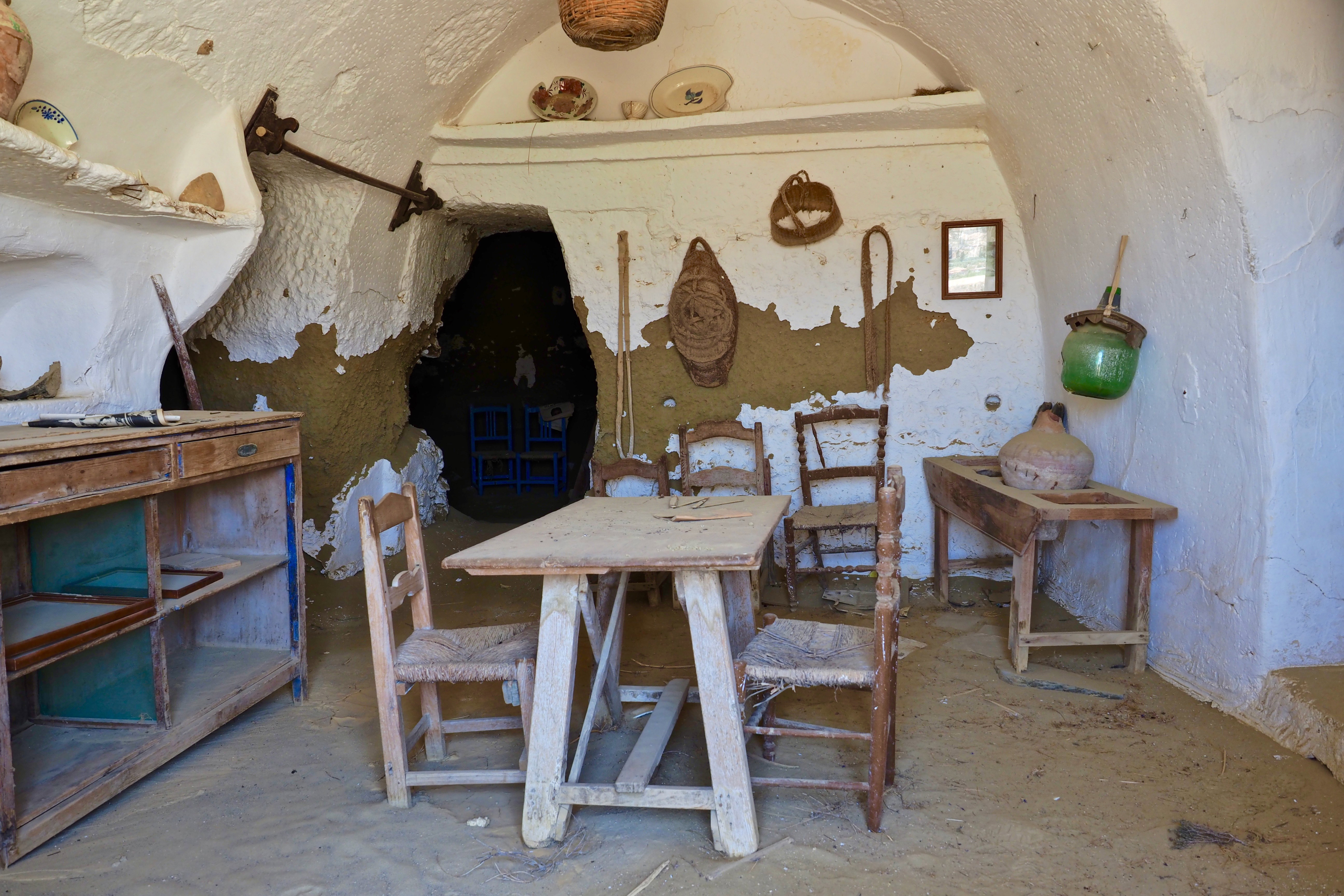 ailing |  Almut Adler