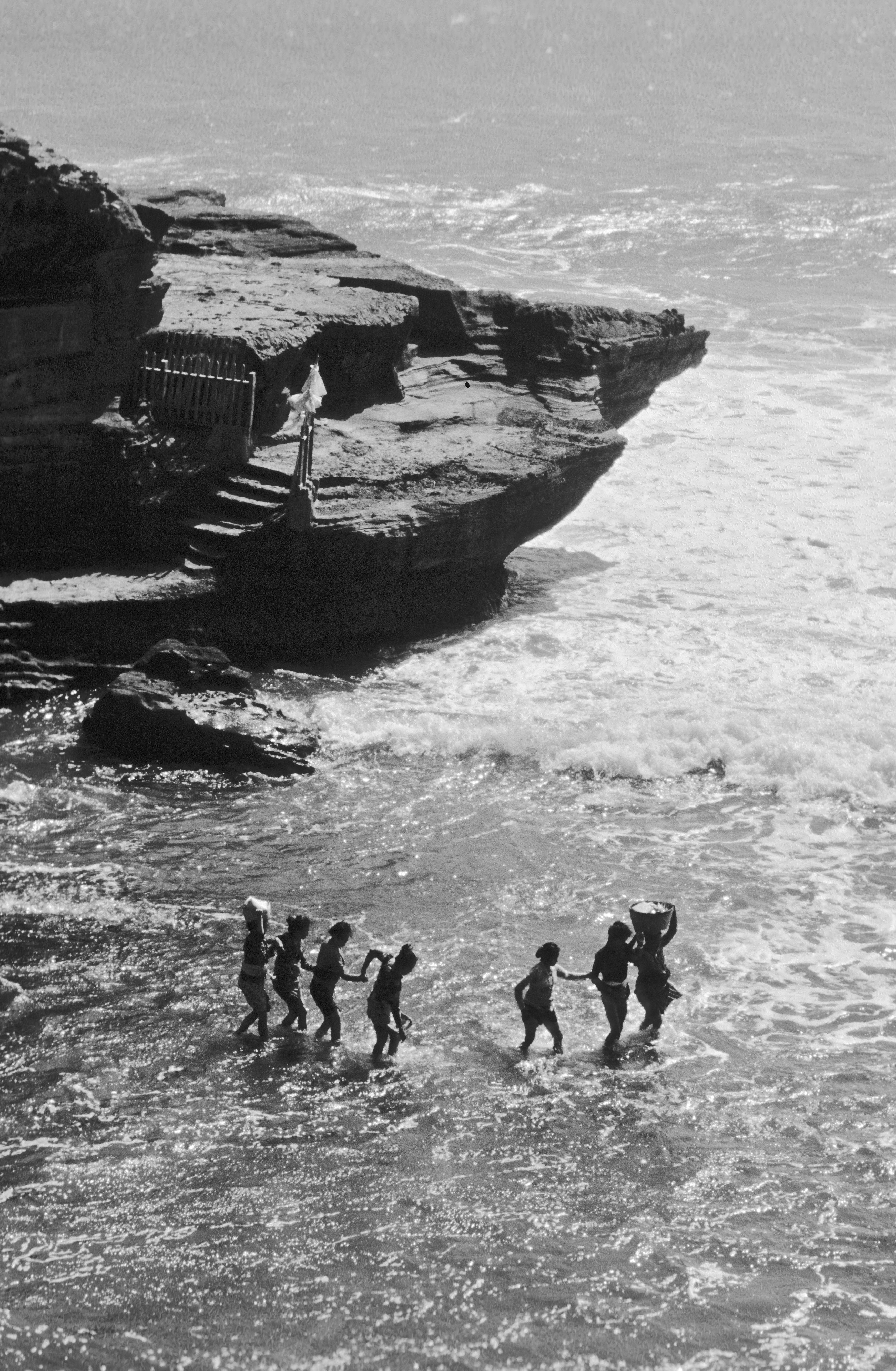 black and white | Photos  Almut Adler